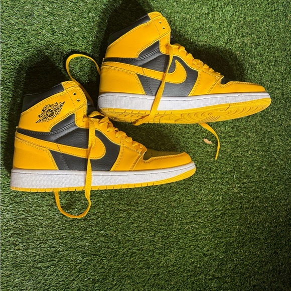 Mens Jordan 1 “pollen” - Picture 2 of 8